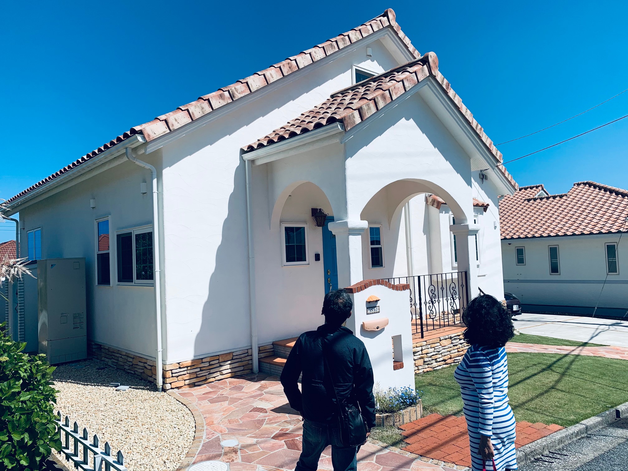 御宿台..はるか邸前